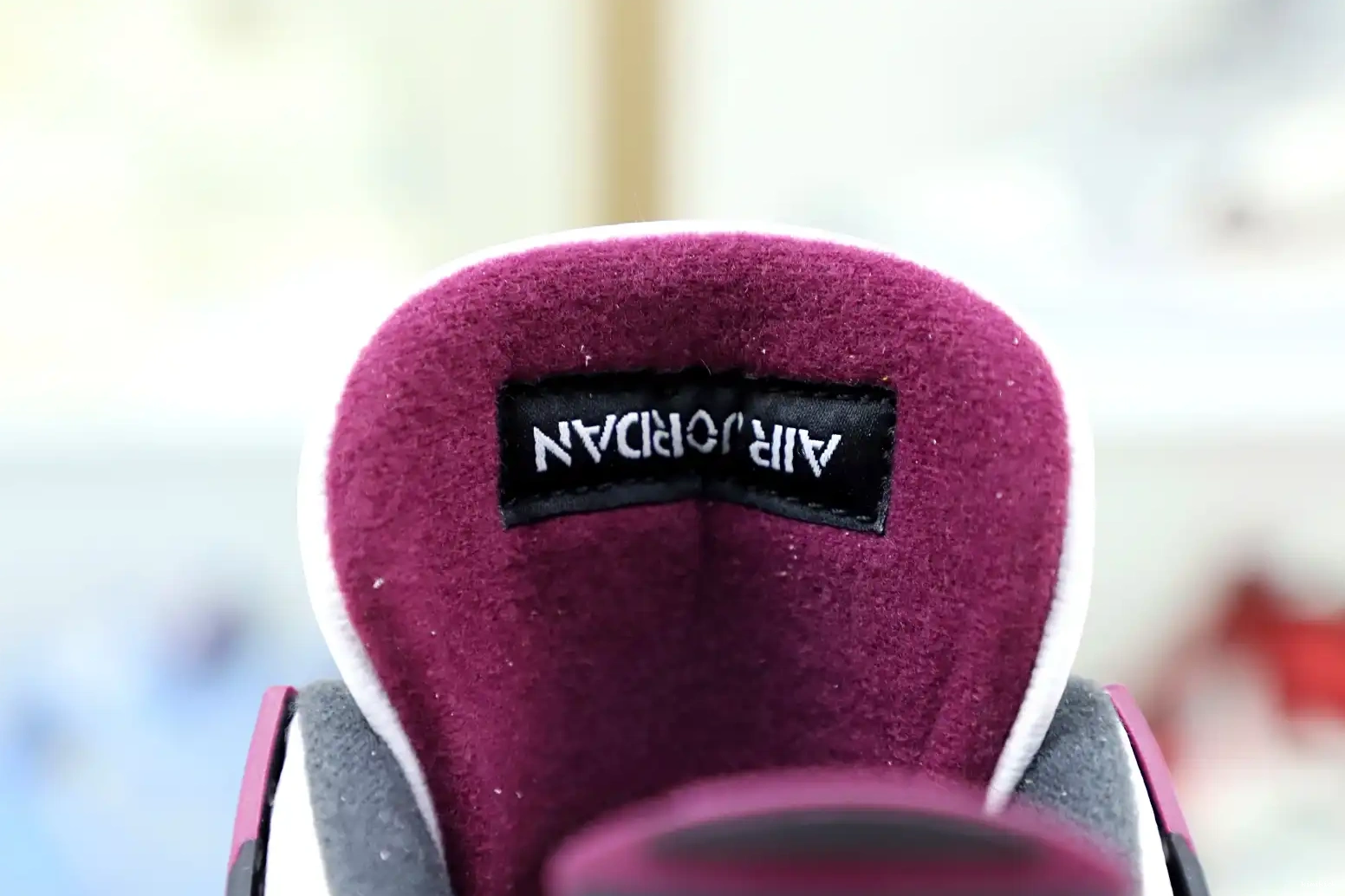 RETRO SAINT-GERMAIN AIR X Kimikick JORDAN JORDAN 4 'BORDEAUX' PARIS AIR 0424